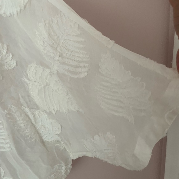 Wilfred Blayze Blouse NWT - Picture 5 of 5